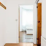 Bright & Cozy East London 1-Bed Flat With Garden