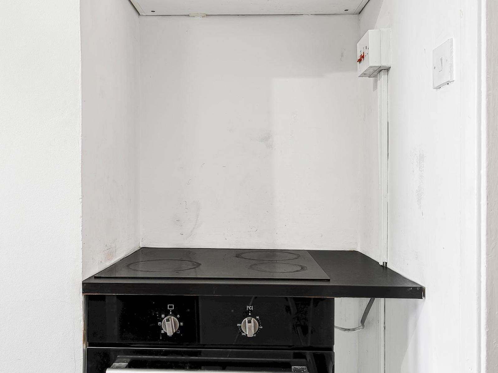 Bright & Cozy East 1-bed Flat With Garden *